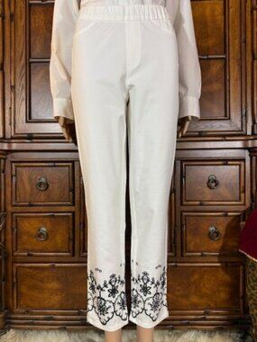 Isaac Mizrahi Live! White Black Floral Embroidered Hem Cotton Blend Ankle Pant
